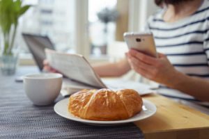 Gadgets, Distraction and Mindful Eating
